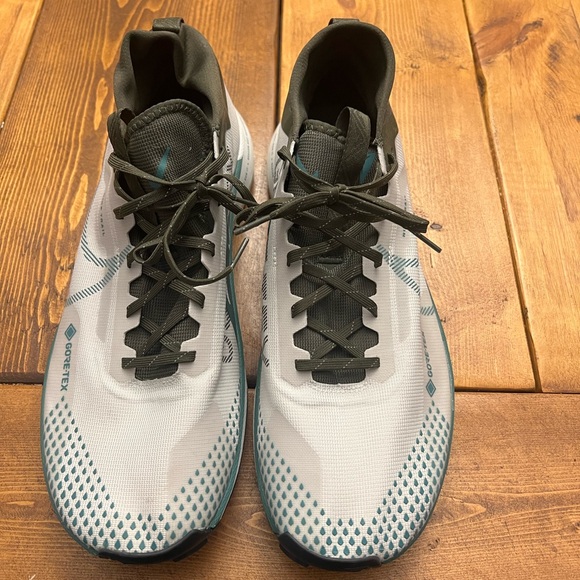 As new Nike Trail Goretex waterproof sz 15 - Picture 3 of 5